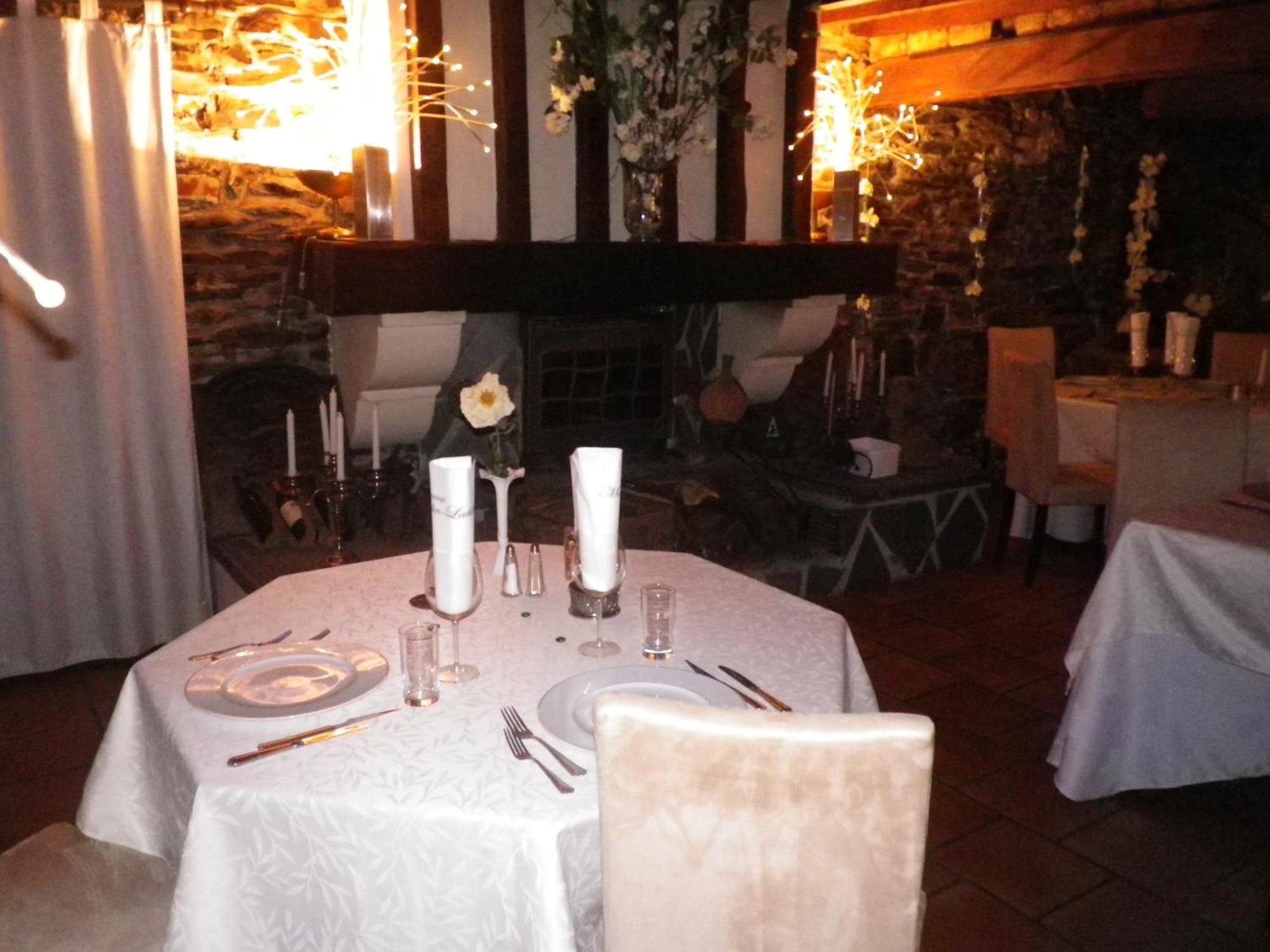Hotel Ermitage Du Moulin Labotte Haybes Bagian luar foto