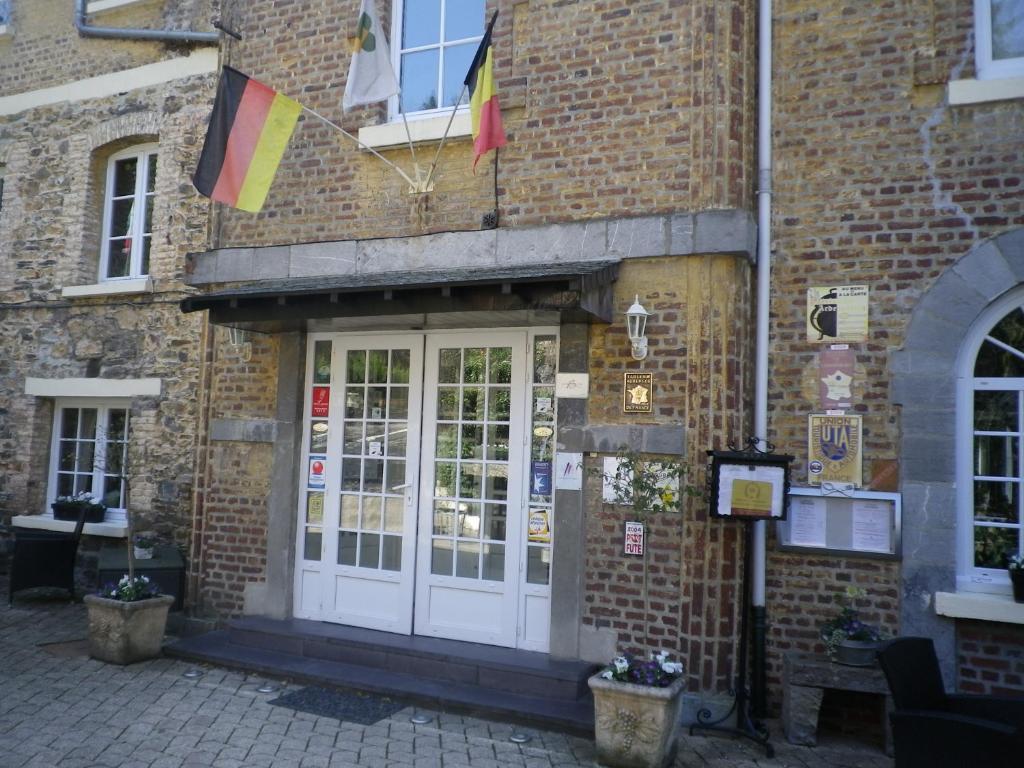 Hotel Ermitage Du Moulin Labotte Haybes Bagian luar foto