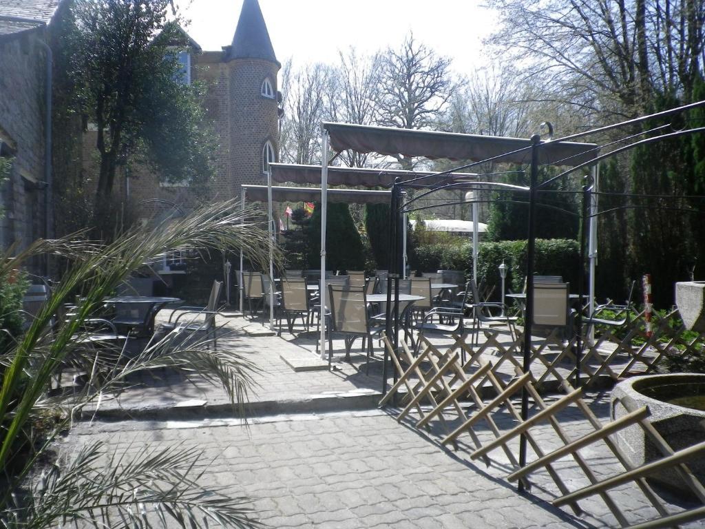 Hotel Ermitage Du Moulin Labotte Haybes Bagian luar foto