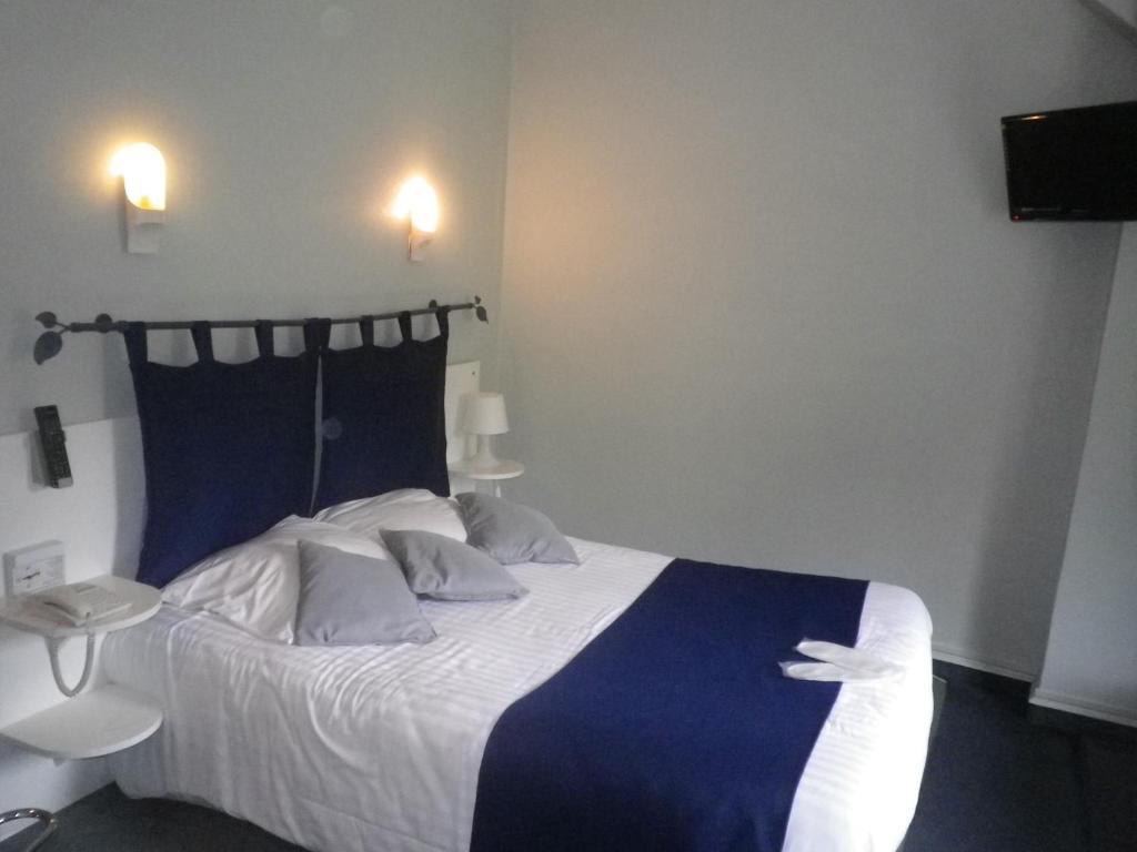 Hotel Ermitage Du Moulin Labotte Haybes Ruang foto
